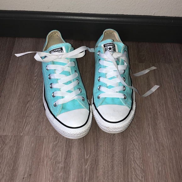 Converse Shoes - Light aqua converse!